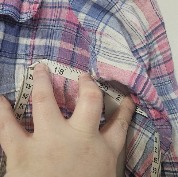 Alfred Dunner Long Sleeve Button Up Blouse With Tie Front! - Picture 3 of 4